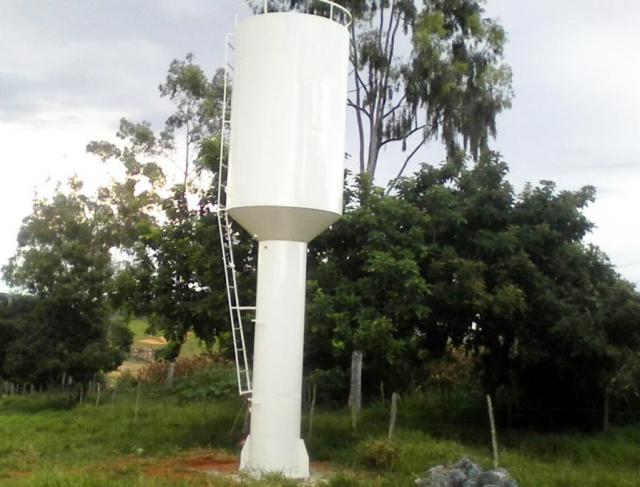 Fabricação de caixas d’água